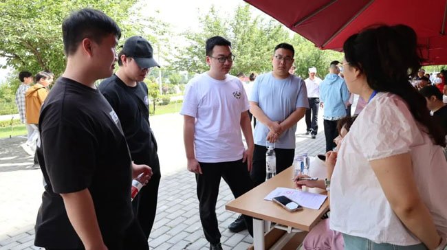 为毕业生提供了丰富多样的就业机会