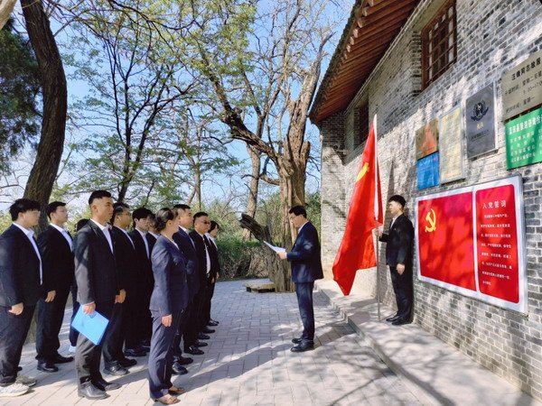 在清明节即将到来之际
