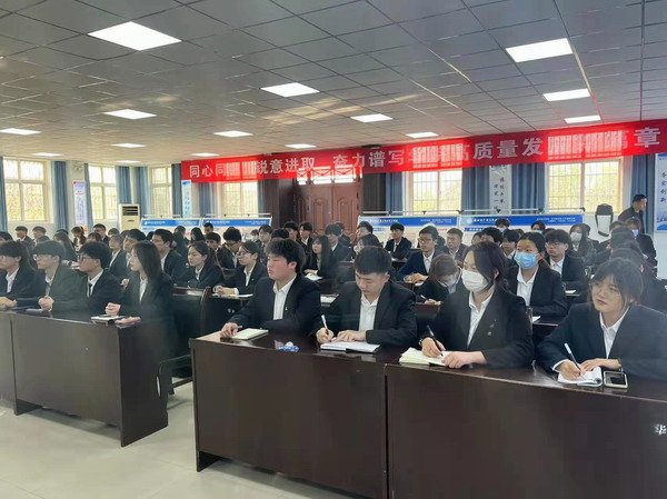 蓝田县公安局禁毒大队警官张志民及各班