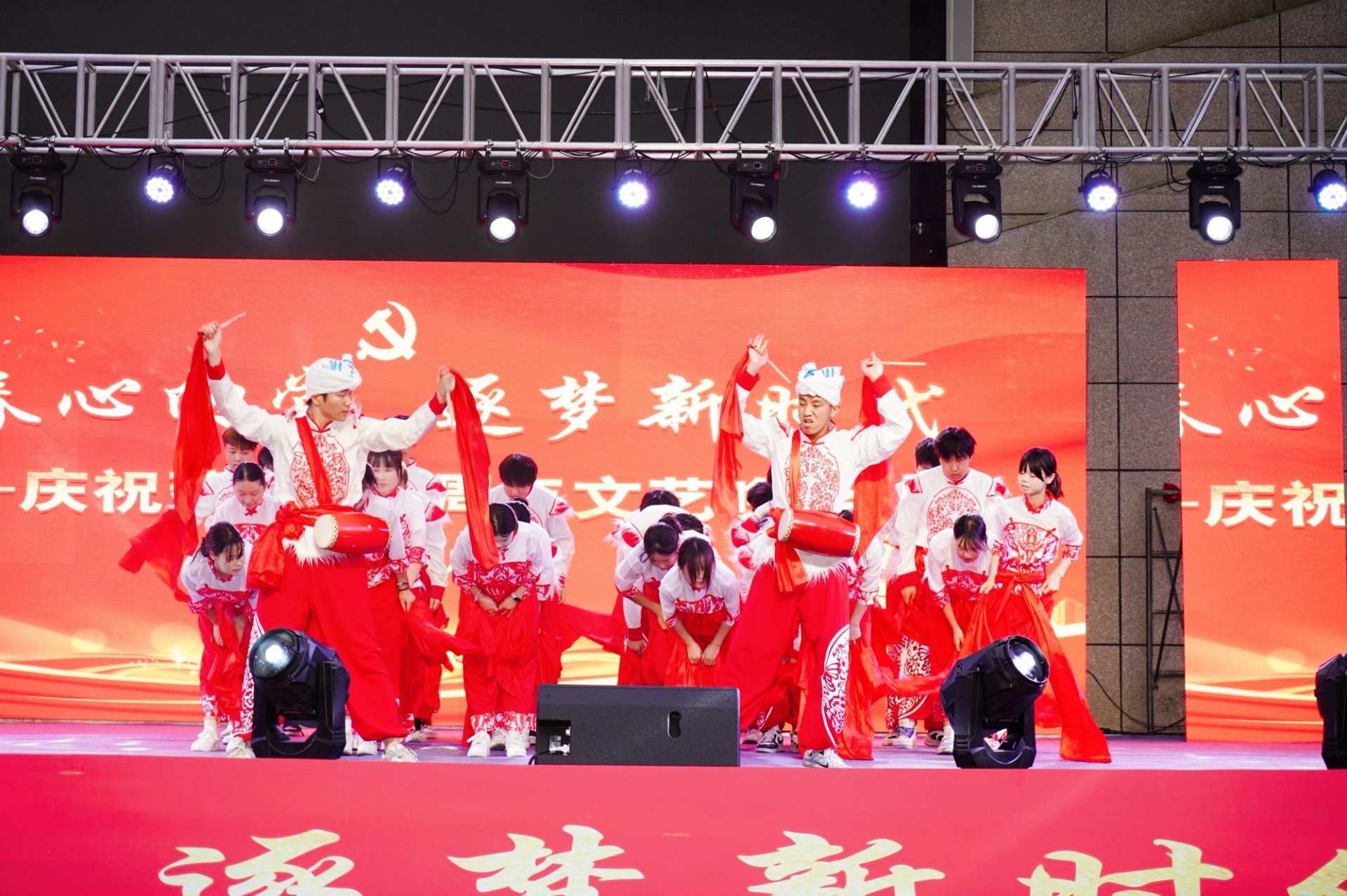 优秀党务工作者